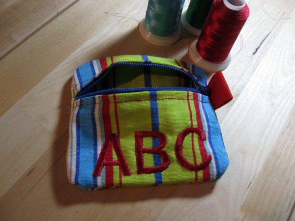 Redberrydeals_ABC_zipperpocket